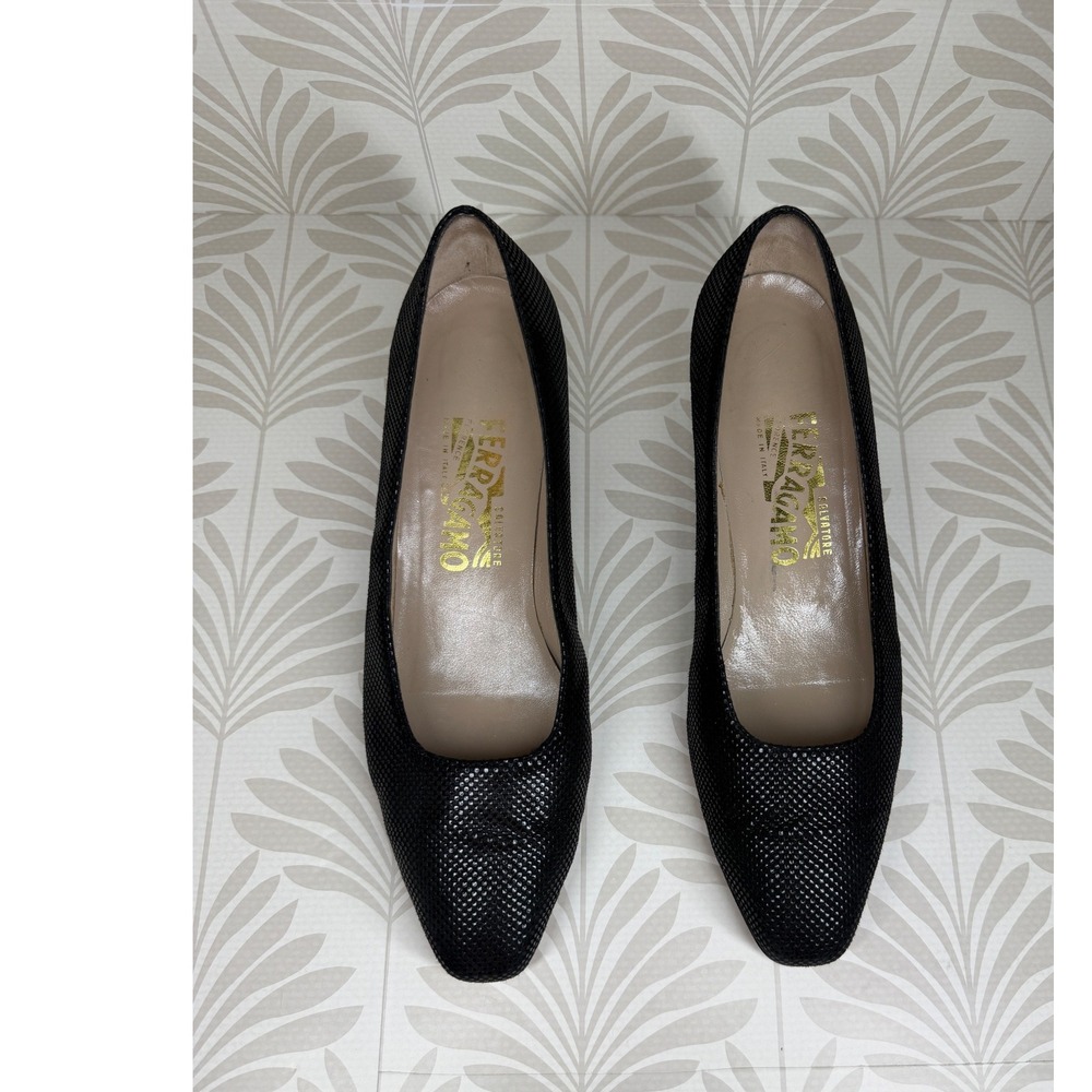 Salvatore Ferragamo Black Textured Leather Square Toe Block Heel Pumps 8.5 B